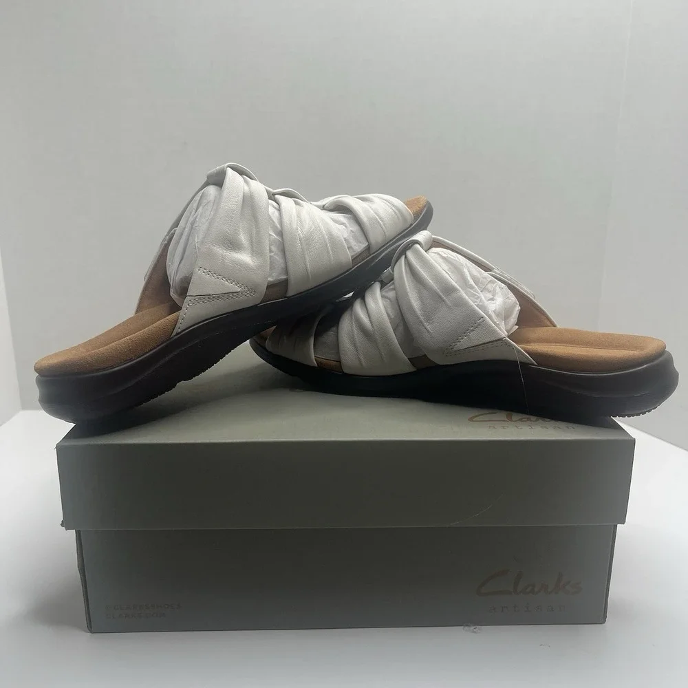 Clarks Artisan Kitly Slide Women's 10 M Cream Leather Comfort Sandals NIB